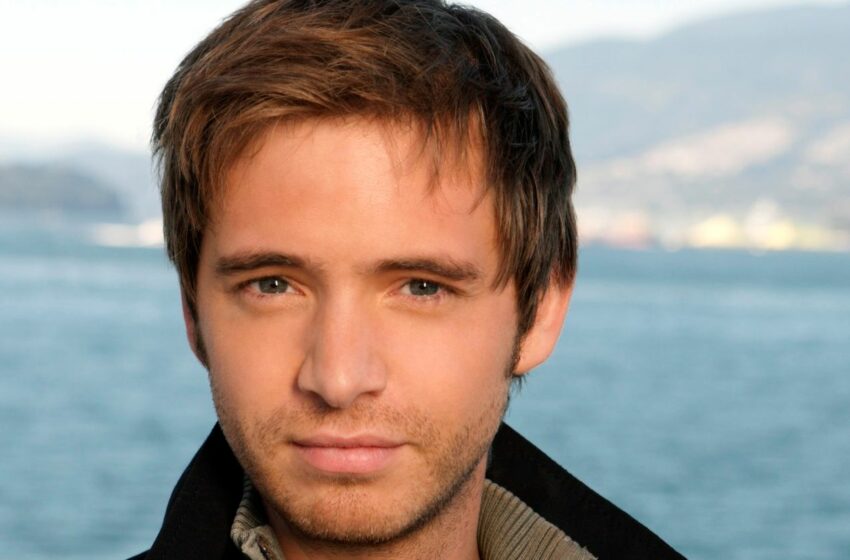 Aaron Stanford